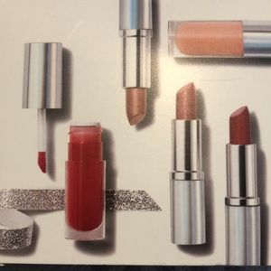 New and Never Opened Clinique Lipstick/Gloss Set